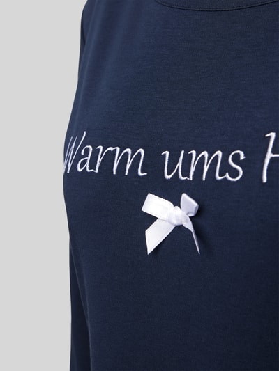 LOUIS & LOUISA Nachthemd met statementstitching, model 'Warm um s Herz' Donkerblauw - 2