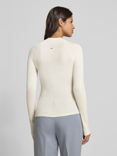 BOSS Golf o kroju regular fit z czystej, żywej wełny model ‘FOLIORA’ Złamany biały 5