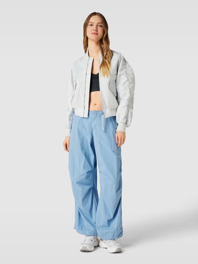 BDG Urban Outfitters Spodnie cargo o kroju baggy fit z naszywką z logo Ciemnoniebieski 1