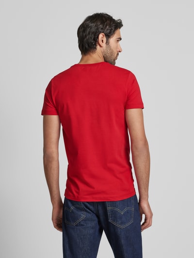 Tommy Hilfiger Slim Fit T-Shirt mit Logo-Stitching Rot 5