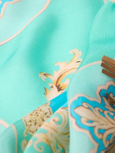 Produktfoto, Tuch aus Viskose-Mix mit Seiden-Anteil von Codello, türkis mit floraler Allover-Print und Fransenbesatz, weiche Textur