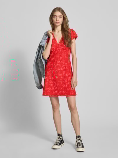 Levi's® Minikleid mit V-Ausschnitt Modell 'MYLA' Rot 1