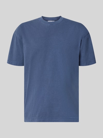 Produktfoto, T-Shirt mit Rundhalsausschnitt Modell 'JOEL' von Samsøe Samsøe, męski t-shirt z bawełny, krój regular fit, długość tyłu w rozmiarze M 72 cm, kolor niebieski, gładka struktura