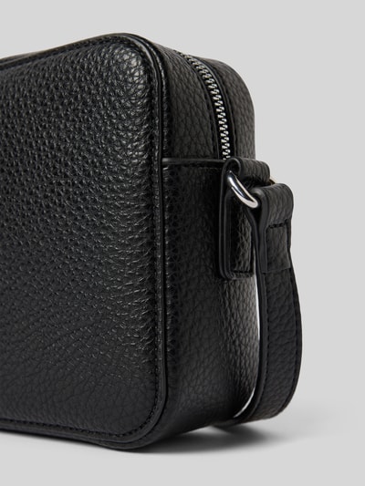 JOOP! Jeans Shoulder Bag mit Logo-Applikation Modell 'Principale' Black 3