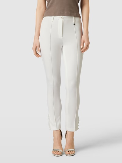 Marc Cain Slim fit stoffen broek met volants Offwhite - 4