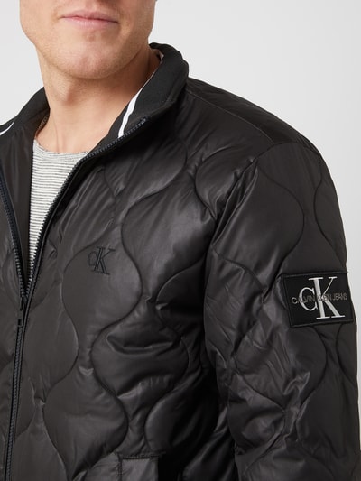 Calvin Klein Jeans Steppjacke mit Logo-Applikation  Black 3