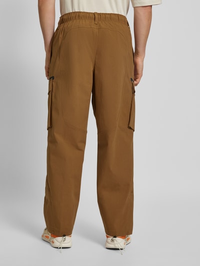 Under Armour Straight Leg Carohose mit elastischem Bund Modell 'Unstoppable' Cognac 5