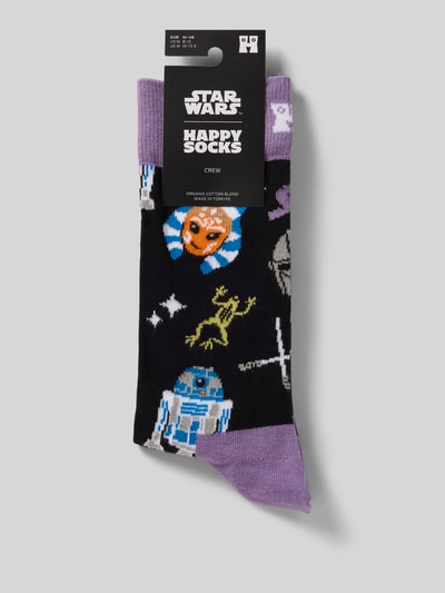 Produktfoto, Socken aus Baumwoll-Mix Modell 'TEAM MANDO' von Happy Socks, bunt bedruckt mit Star Wars-Motiven, lila und schwarzer Stoff, Label-Detail sichtbar