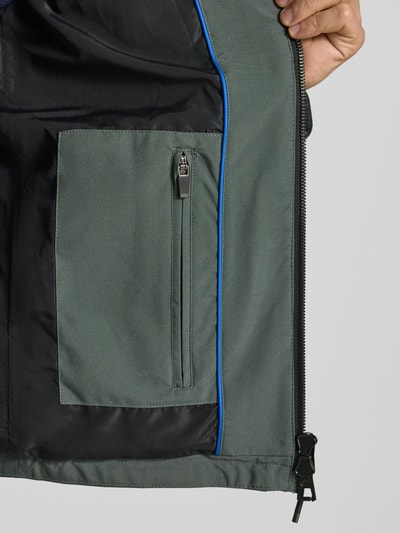 Produktfoto, Jacke mit Stehkragen von NAUTGÅRD in Grau mit Innenfutter, Reißverschluss, Eingrifftaschen, Regular Fit, Detailaufnahme Innenseite, Rückenlänge 73 cm, Schulterbreite 45 cm, Brustweite 49 cm, Ärmellänge 67 cm bei Größe M.