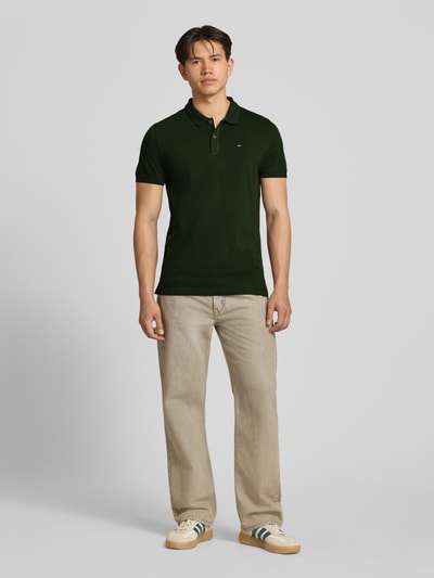 Tommy Jeans Regular Fit Poloshirt Modell 'TJM SLIM PLACKET POLO EXT' Gruen 1