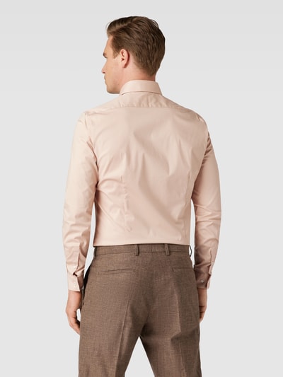 CK Calvin Klein Slim Fit Business-Hemd mit Label-Stitching Beige 5