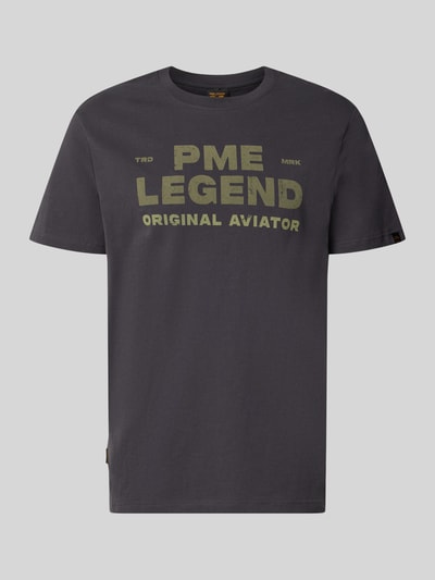 Produktfoto, T-Shirt mit Rundhalsausschnitt und Label-Print von PME Legend in Dunkelgrau, reine Baumwolle, Regular Fit, Aufdruck in Olivgrün