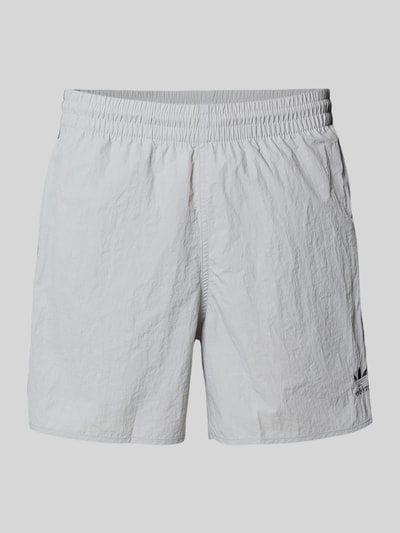 adidas Originals Shorts mit Label-Stitching Mittelgrau 2