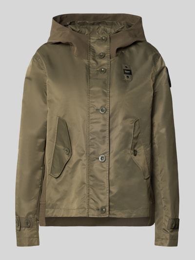 Produktfoto, khakifarbene Regular Fit Jacke mit Logo-Detail Modell 'Marcela' von Blauer Usa, Kapuze, Eingrifftaschen, glatte Textur