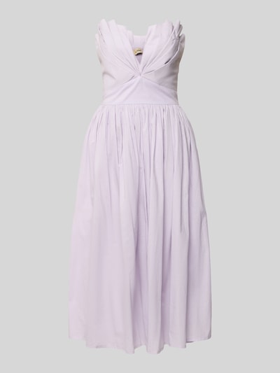 Produktfoto, Cocktailkleid im Off-Shoulder-Look von LACE & BEADS in zartem Flieder, reine Baumwolle, A-Linie, Midikleid, V-Ausschnitt, gelegte Falten, glatte Textur