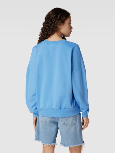 Only Sweatshirt mit Rundhalsausschnitt Modell 'CALLIE' Hellblau 5