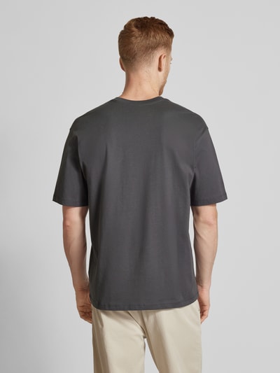 MCNEAL T-Shirt mit Motiv-Print Dunkelgrau 5