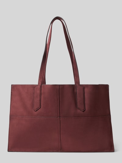 Produktfoto, Shopper met labeldetail Model 'AMY' van LIEBESKIND BERLIN in bordeaux, hoofdzak met drukknoopsluiting, draagband, binnenvak met ritssluiting, breedte 44 cm, lengte 28 cm, diepte 11 cm, schouderbandlengte 61 cm