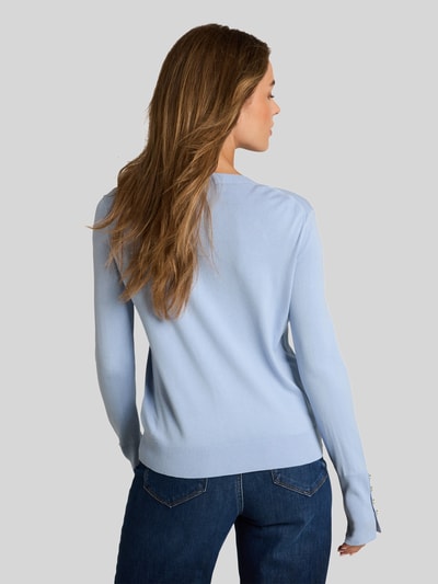 Tom Tailor Sweter z mieszanki wiskozy z detalami w postaci guzików na rękawie Jasnoniebieski 5