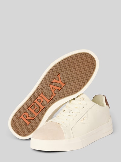Produktfoto, Sneaker aus beschichtetem Leder mit Label-Details von Replay, cremefarben, strukturierte Sohle, Modell EVAN MIX, abgerundete Form