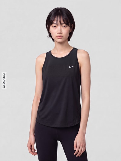 Nike Training Slim Fit Sport-Top mit Logo-Print Modell 'Tempo' Black 4