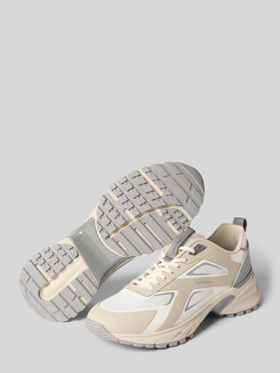CK Calvin Klein Sneakersy o niskim kroju z pętelką ułatwiającą zakładanie model 'HIKE' Beżowy 4