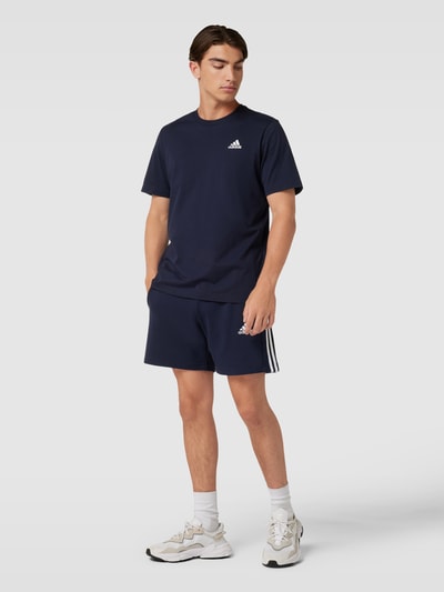 ADIDAS SPORTSWEAR T-Shirt mit Label-Stitching Marine 1