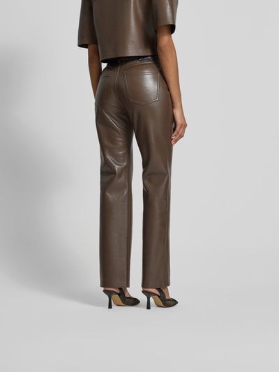 Nanushka Flared Stoffhose in Leder-Optik Schoko 5