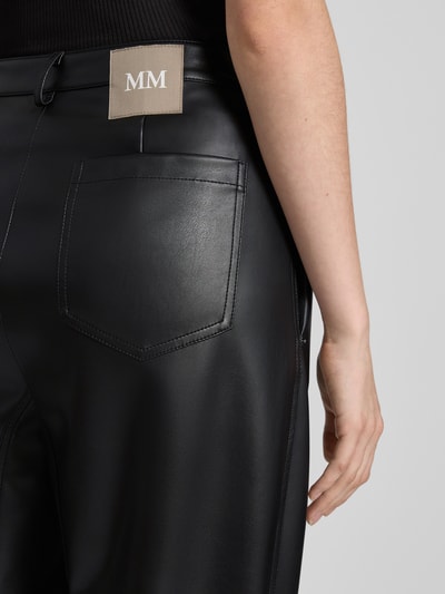 MM Spodnie z imitacji skóry o kroju tapered fit z ozdobnymi szwami Czarny 3
