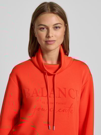 Christian Berg Woman Relaxed Fit Pullover mit Statement-Print Hellrot 3