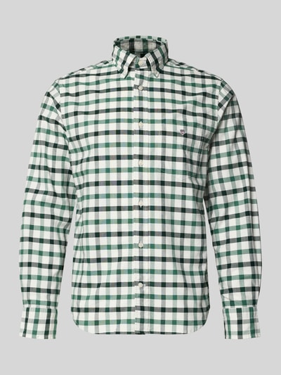 Produktfoto, Freizeithemd mit Knopfleiste von Gant, grünes und weißes Karomuster, Reine Baumwolle, Regular-Fit, Button-Down-Kragen, Brusttasche, Label-Stitching, Rückenlänge 74 cm, Schulterbreite 43 cm, Ärmellänge 65 cm.