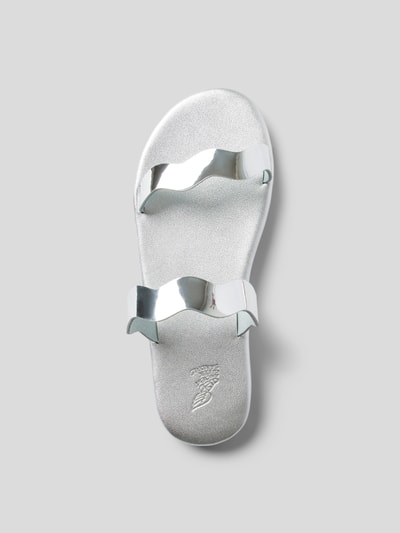 Ancient Greek Sandals Pantoletten in Glanz-Optik Silber 4