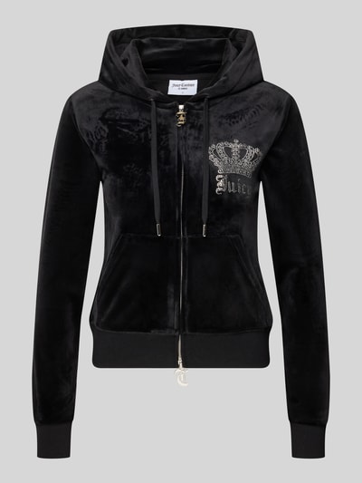 Produktfoto, Sweatjacke mit Ziersteinbesatz Modell 'GOTHIC CROWN ROBERTSON' von Juicy Couture, czarny aksamitny materiał, krój slim fit, kaptur ze ściągaczem, dwukierunkowy zamek, materiał z domieszką stretch, damska bluza