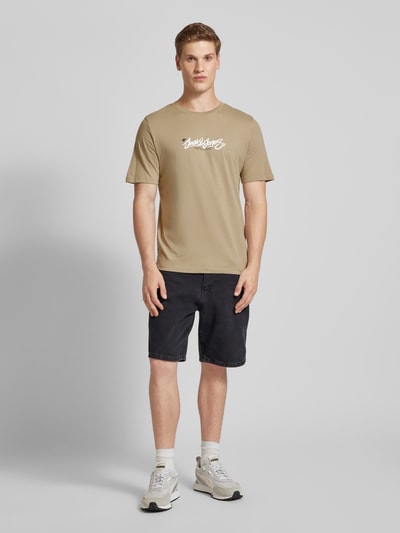 Jack & Jones T-Shirt mit Label-Print Khaki 1