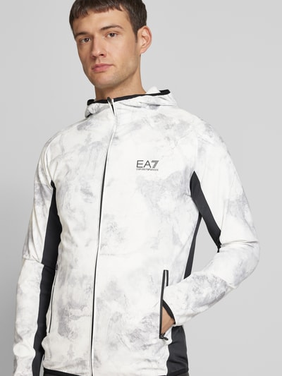 EA7 Emporio Armani Sweatjacke mit Label-Print Modell 'VIGOR' Hellgrau 3