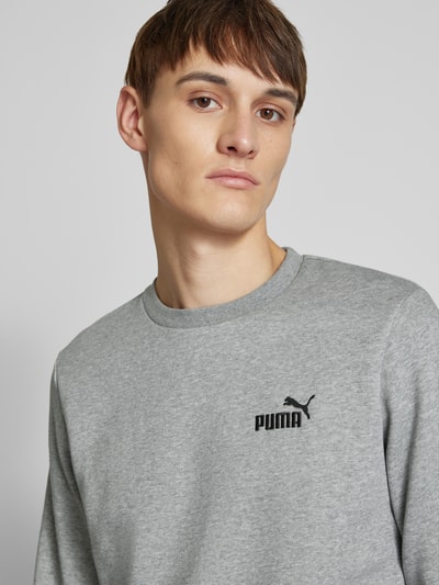 PUMA PERFORMANCE Sweatshirt mit Label-Stitching Mittelgrau Melange 3