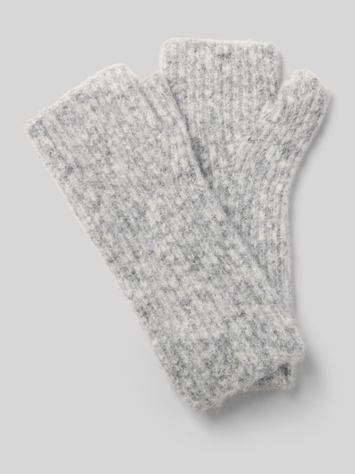 Produktfoto, hellgraue, gestrickte Handschuhe mit Woll-Anteil von Jake*s Casual, weiche Textur, neutrale Farbgebung