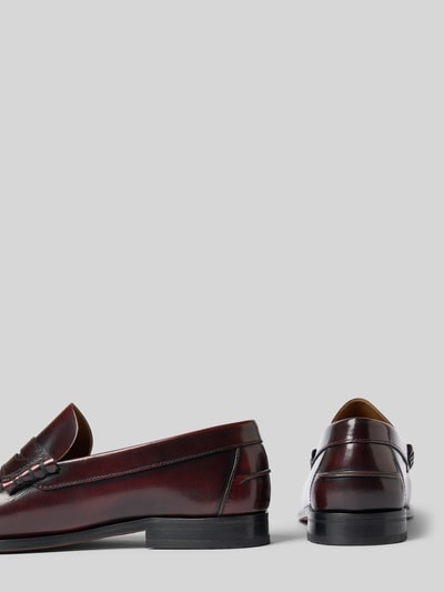 Produktfoto, Loafers aus Leder Modell 'Hunter' von Henry Stevens in dunklem Rot mit Abgerundet-Spitze und Schlupfform, Absatzhöhe 2 cm, Schafthöhe 7 cm, Schaftweite 13 cm, Herren, Glattleder-Oberfläche, Produktdetails laut Beschreibung