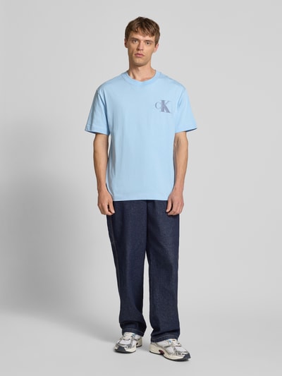 Calvin Klein Jeans T-shirt met labelprint en ronde hals Lichtblauw - 1