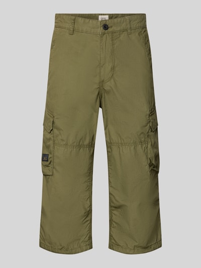 Produktfoto, Capri-Bermudas mit Cargotaschen von camel active z bawełny, krój regular fit, kieszenie cargo, detal z logo, kolor oliwkowy, gładka faktura