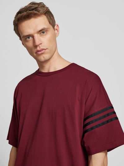 adidas Originals T-shirt met geribde ronde hals Donkerrood - 3