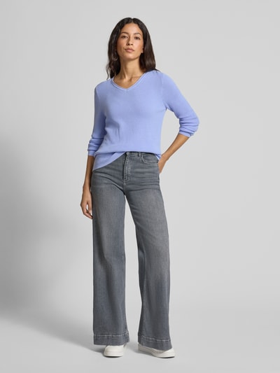 Christian Berg Woman Sweter z dzianiny z dekoltem w serek Lawendowy 1