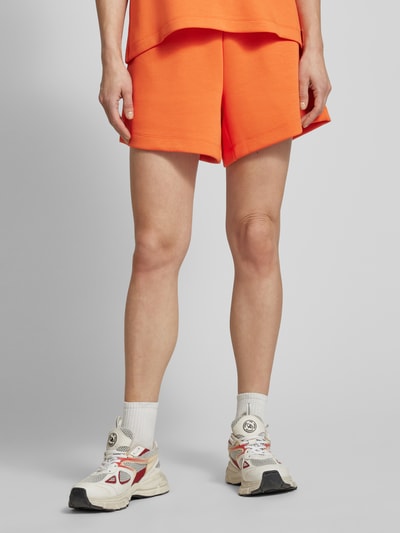 MSCH Copenhagen Sweatshorts met steekzakken opzij, model 'Bessia' Oranje - 4