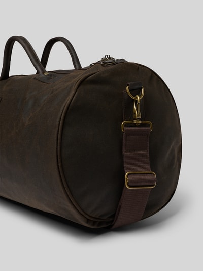 Produktfoto, Weekender aus reiner Baumwolle von Barbour in Unifarben mit Reißverschluss, rechteckiger Form, feine Webstruktur, wasserdicht