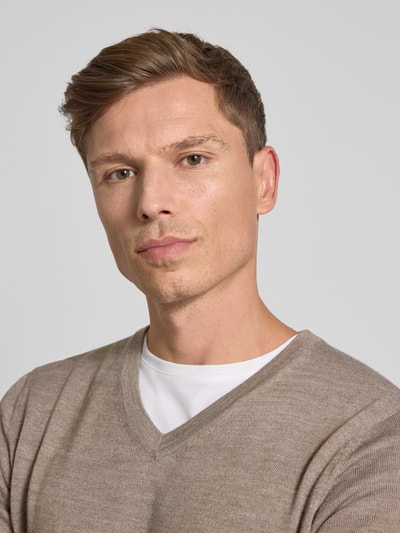 Christian Berg Men Gebreide pullover van een mix van merinowol met V-hals Roodbruin gemêleerd - 3