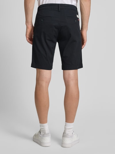 Levi's® Korte regular fit chino met steekzakken Zwart - 5