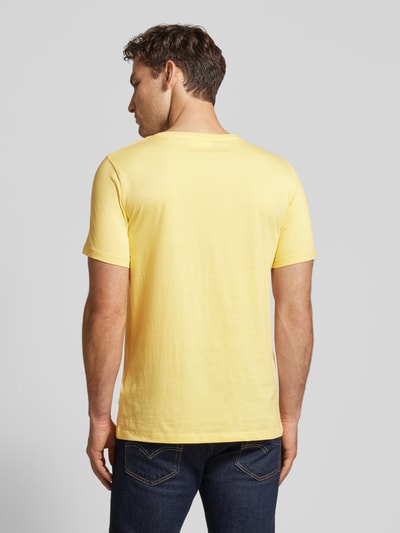 Lindbergh T-Shirt mit Label-Print Modell 'Copenhagen' Gelb 5