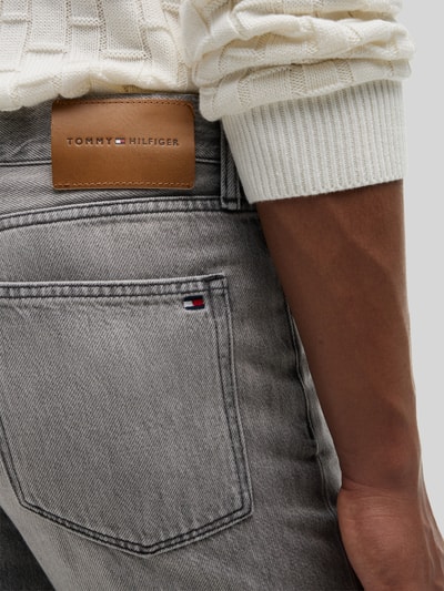 Tommy Hilfiger regular straight fit jeans van puur katoen Lichtgrijs - 3