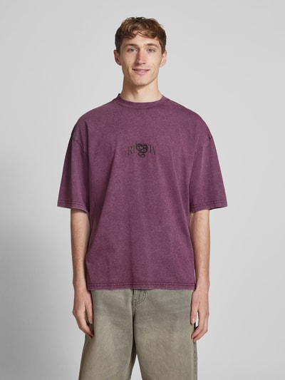 REVIEW Oversized T-Shirt mit geripptem Rundhalsausschnitt Pflaume 4