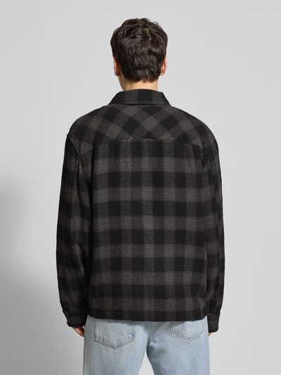 REVIEW Karohemd in verkürztem Schnitt mit Brusttasche Black 5